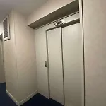 Apartment 49 Metres Carres, Calme, Recent, Bien Situe, Accessible En Voiture Garage, Ascenseur