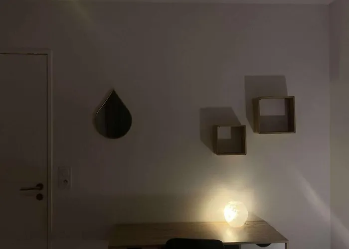 49 Metres Carres, Calme, Recent, Bien Situe, Accessible En Voiture Garage, Ascenseur Брест